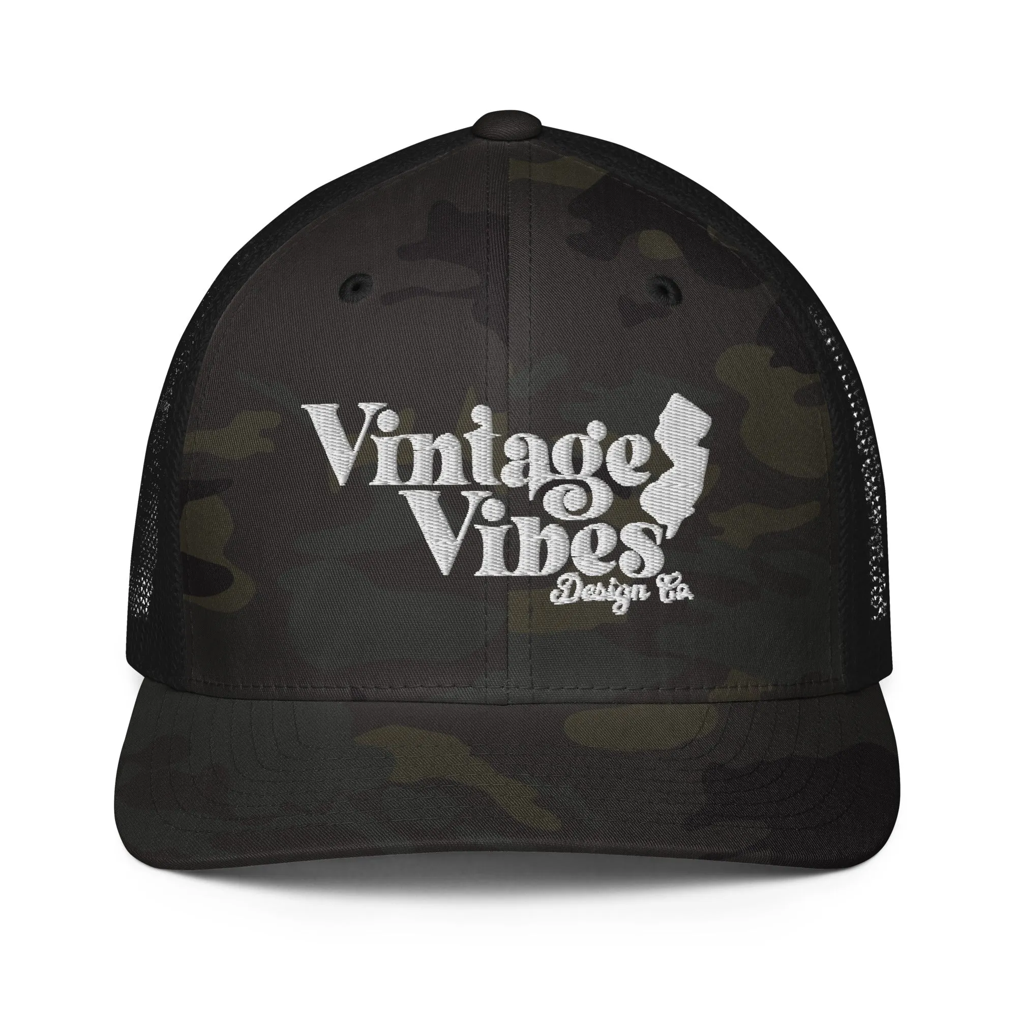 Closed-back trucker cap