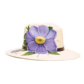 Large Painted Hat Flower White