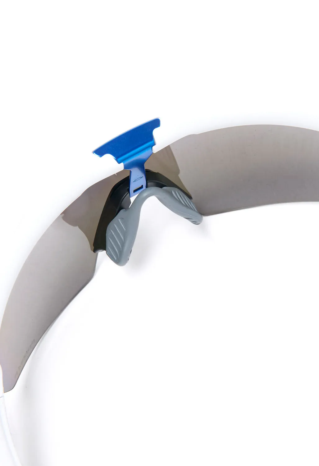 Oakley Sphaera Sunglasses - Matte White / Prizm Sapphire Polarized