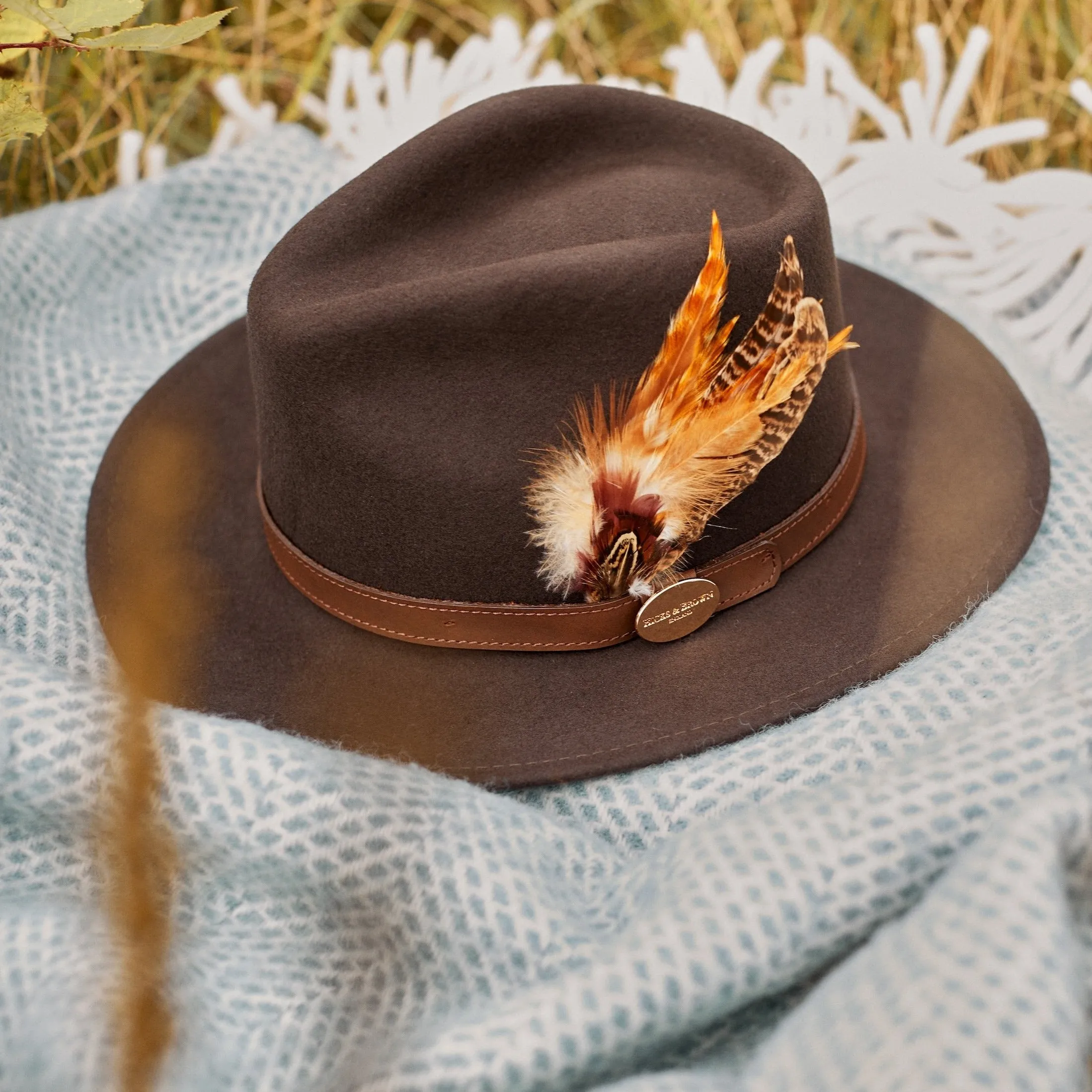 The Suffolk Fedora in Dark Brown (Bronze Feather)